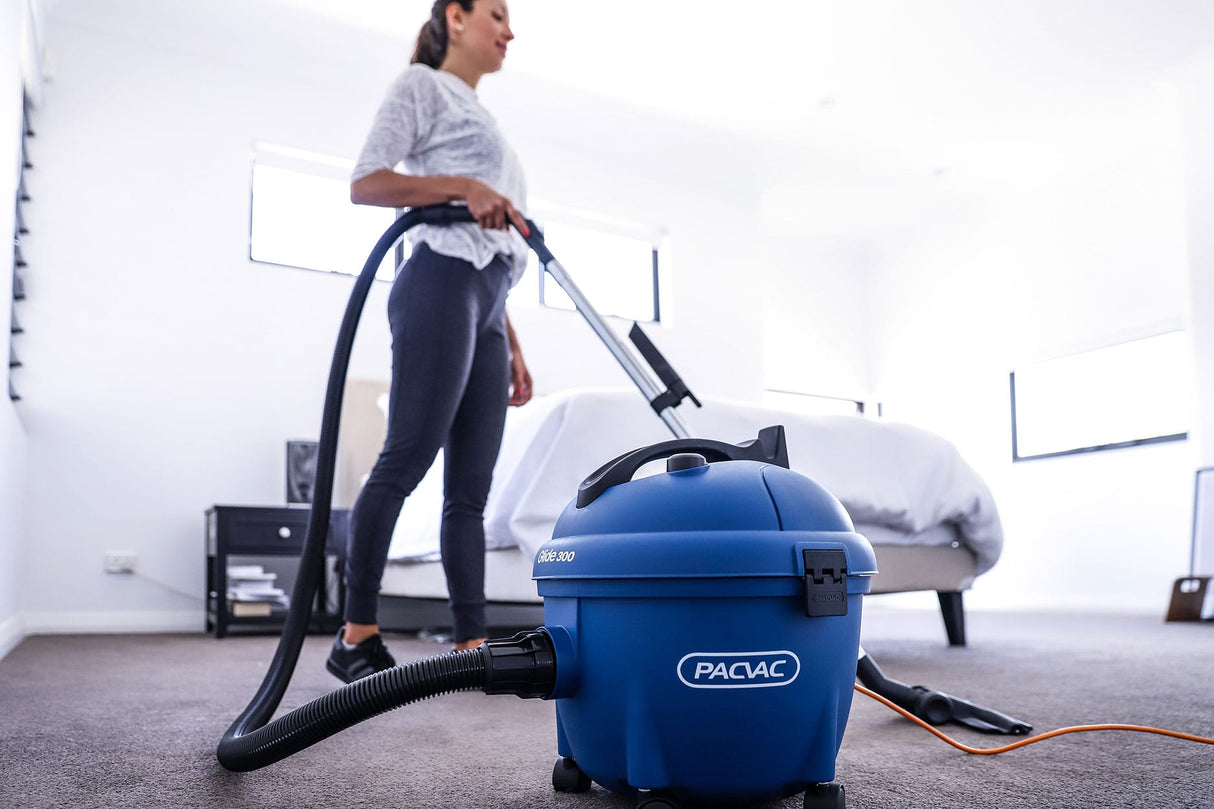 PACVAC GLIDE VACUUM CLEANER - Cafe Supply